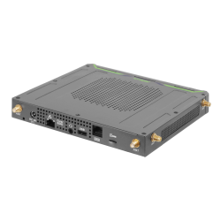 ASRock Industrial DSF-A6000 – PC Embedded con AMD Ryzen™ Embedded R2314 e supporto Quad Display 4K